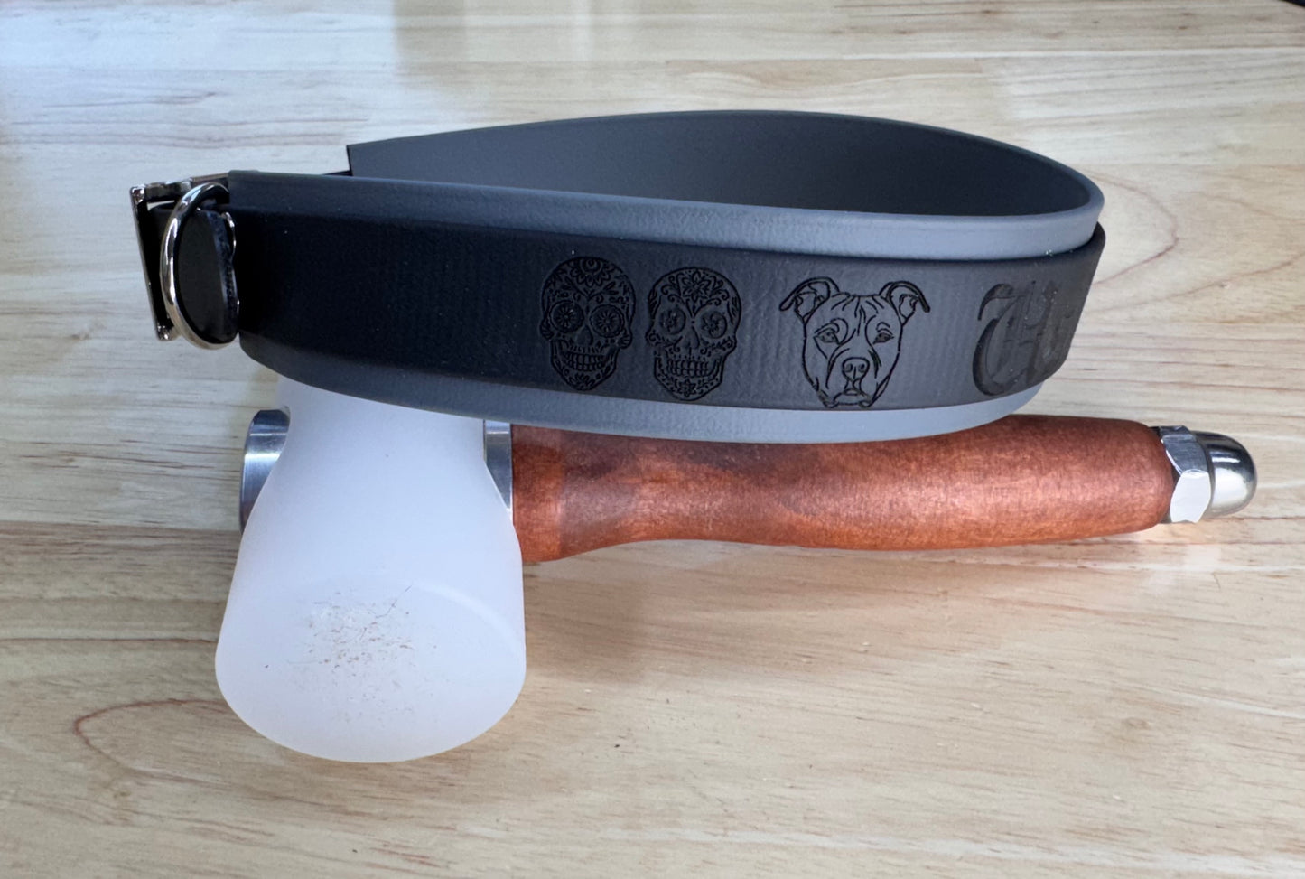 Collier pour chien sur mesure et personnalisable en BIOTHANE Bicolore