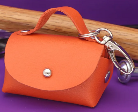 Porte-sacs à déjections